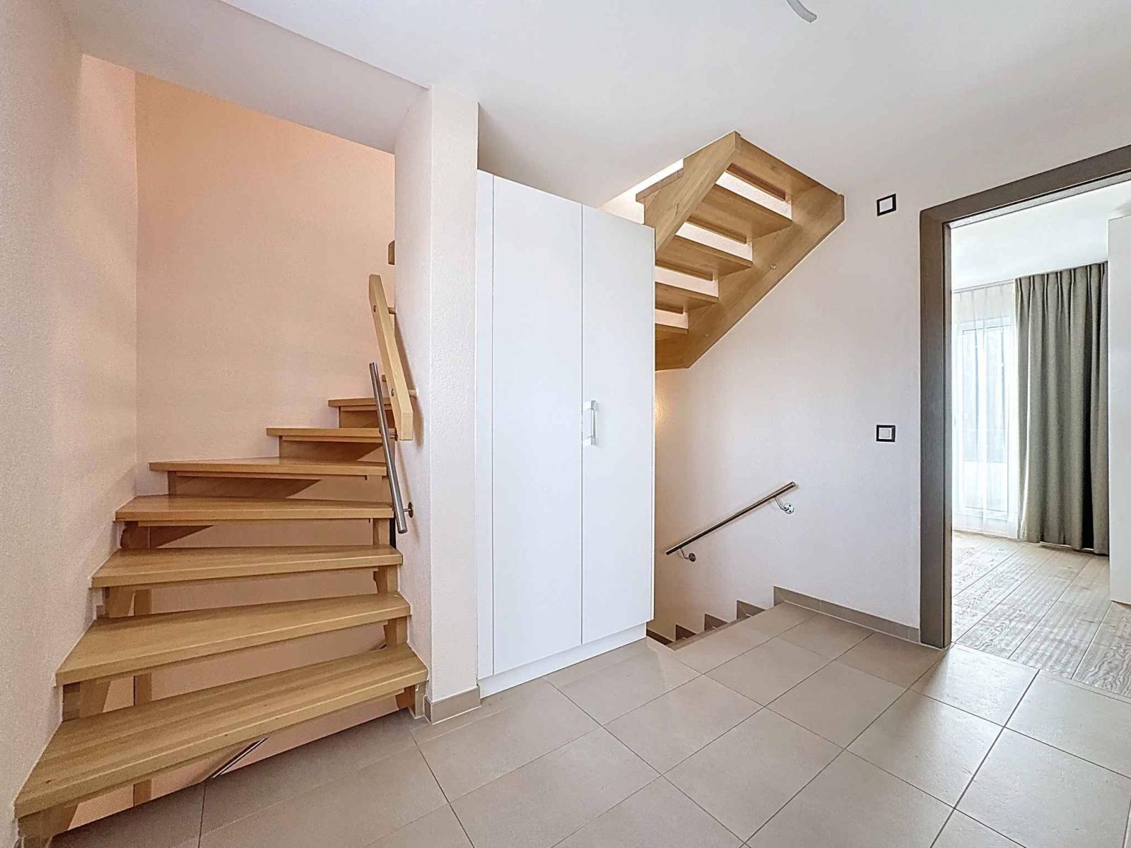 Villa semi-indépendante avec piscine 