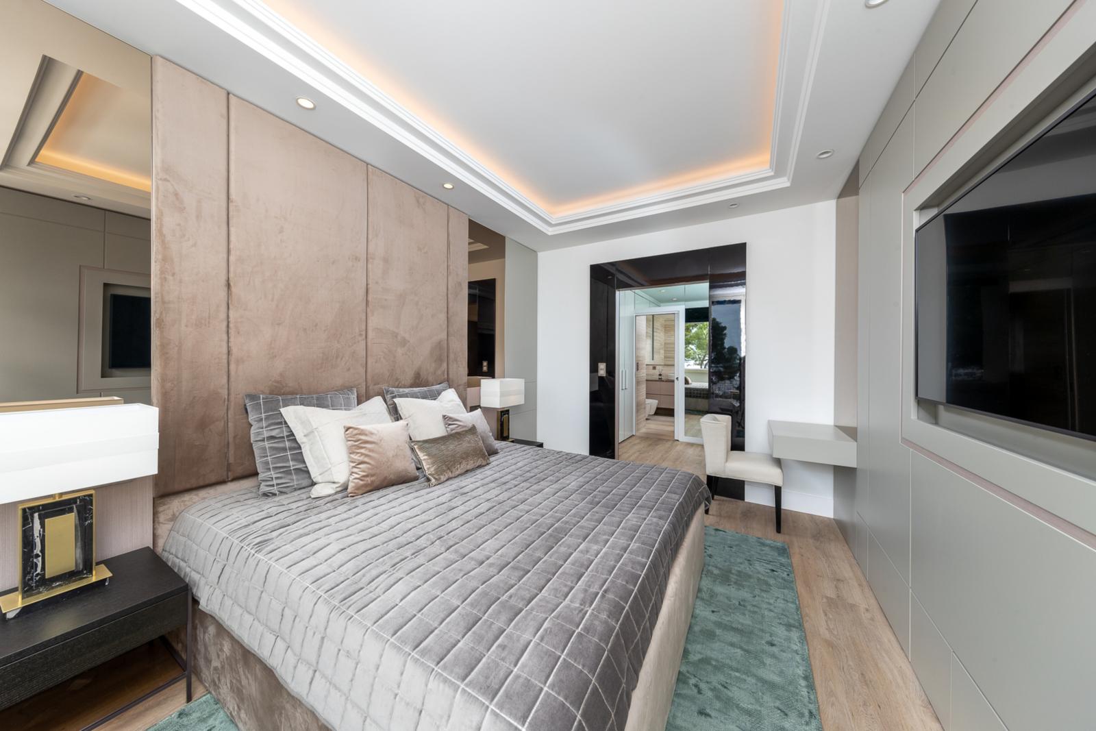 Palais Héraclès : Appartement 4 Pièces Rénové et Vue Directe sur le Grand Prix de Monaco