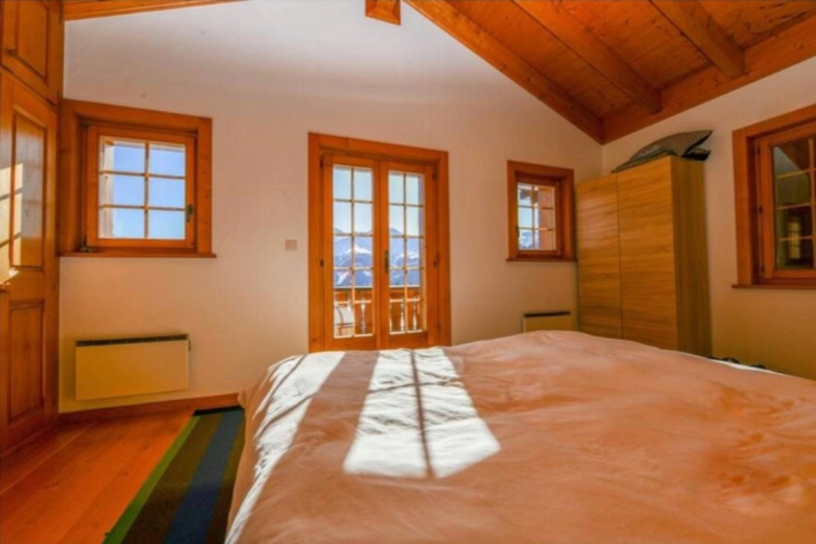 Charmant chalet à Patier