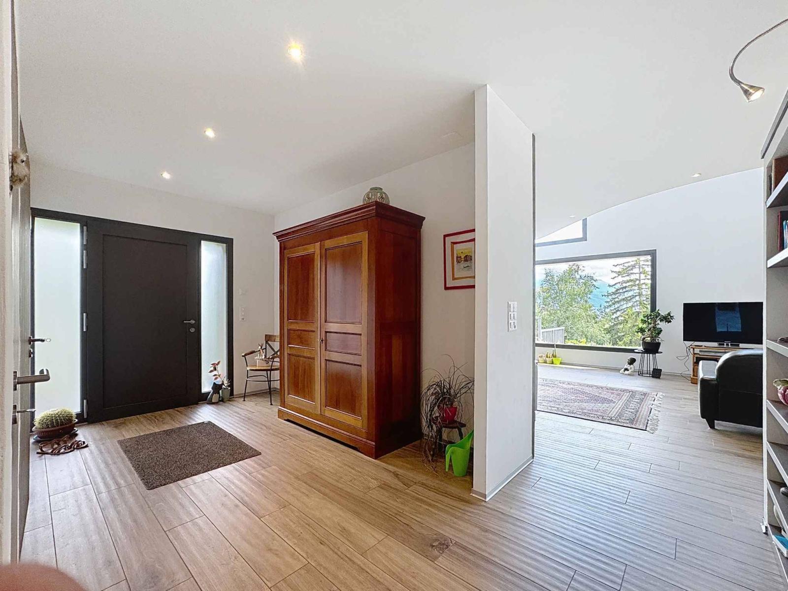 Exceptionnel chalet sur 3 niveaux avec piscine intérieure/ espace bien-être