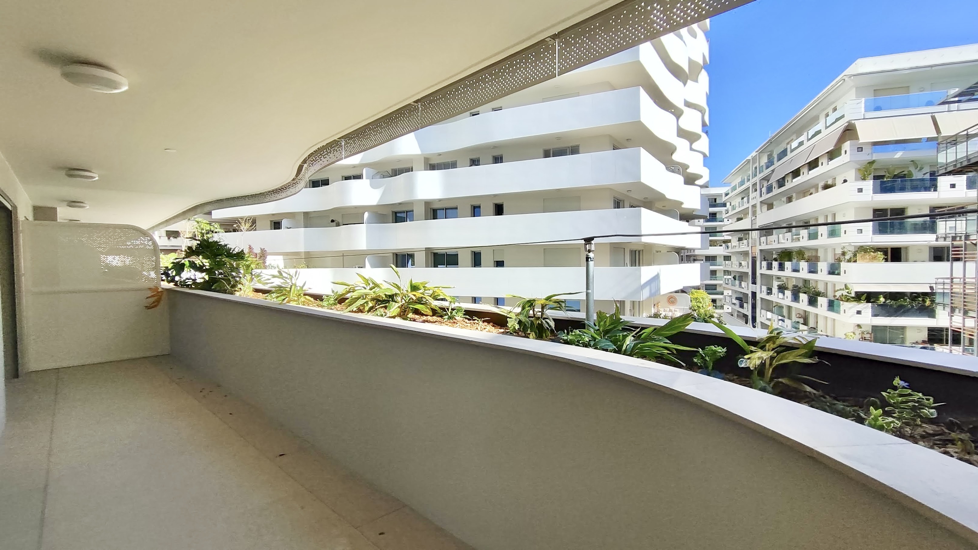 o6sMK_a503-balcon-3-1774950119.jpg