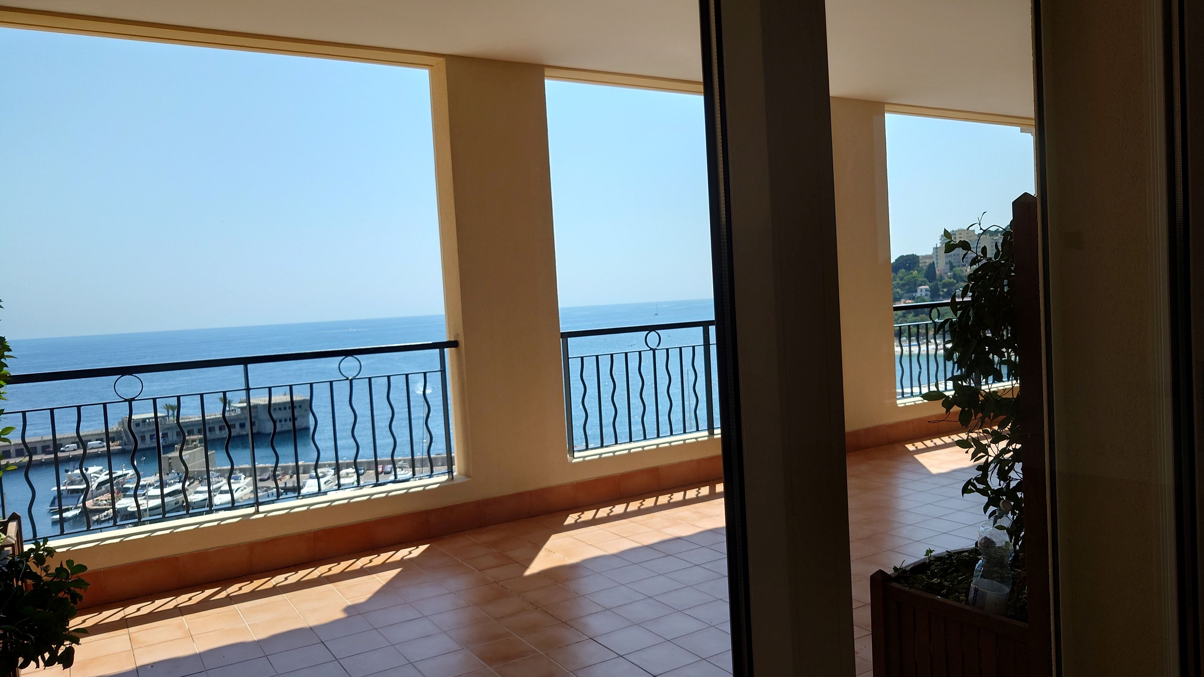 oiCy6_chambre-5-master-vue-1776438017.jpg