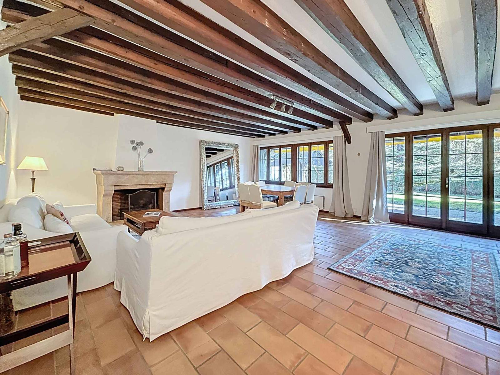 CO-EXCLUSIVITE ! Magnifique propriété de caractère proche de Nyon