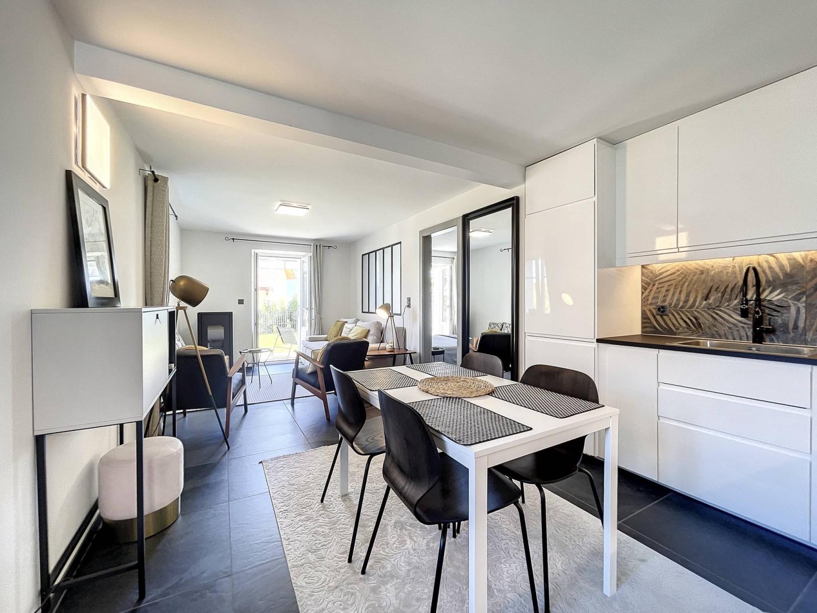 Maison de 2 appartements, située au coeur du village de Saint-Gingolph