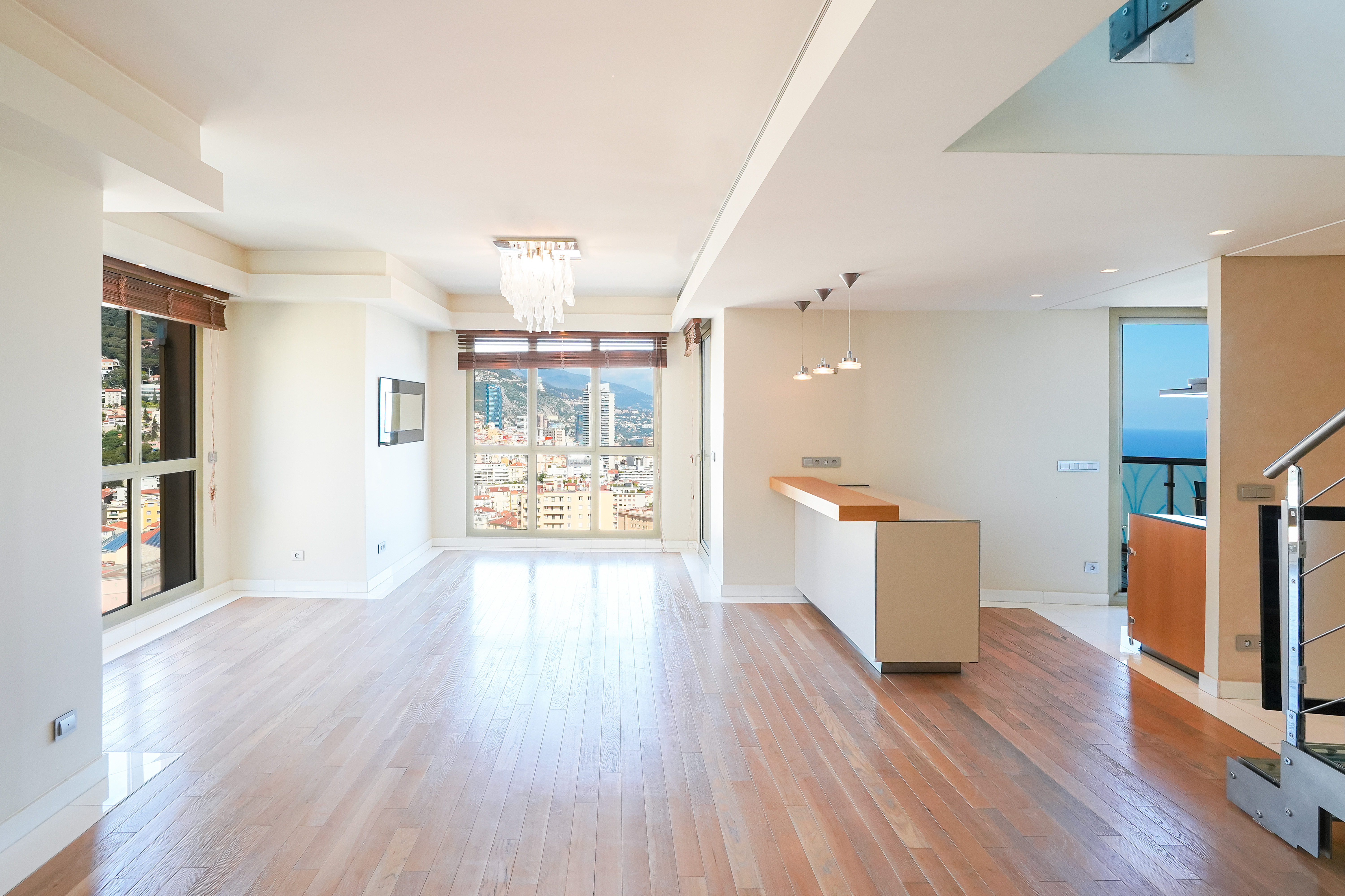 pRHkQ_se-jour-2-villa-les-pins-barnes-monaco-1773680622.jpg