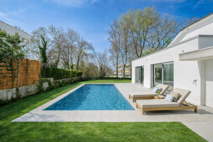 Magnifique villa individuelle rénovée aux normes HPE 