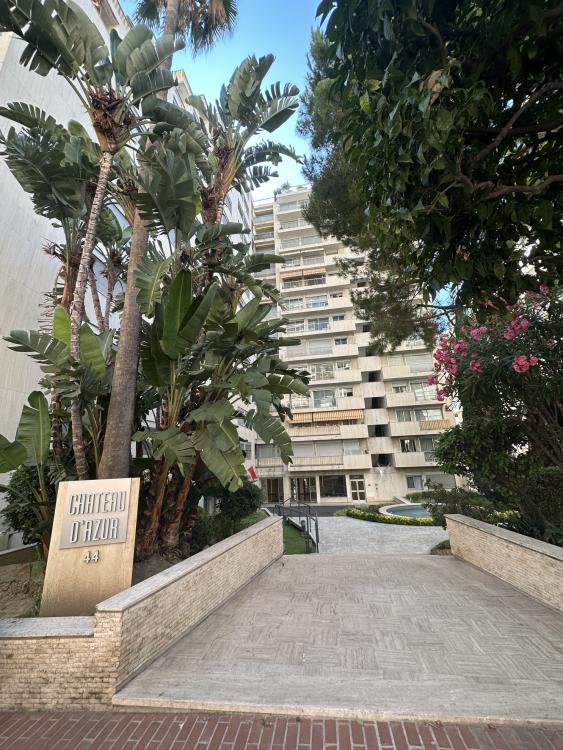 EXCLUSIVITÉ - STUDIO - CHÂTEAU D’AZUR