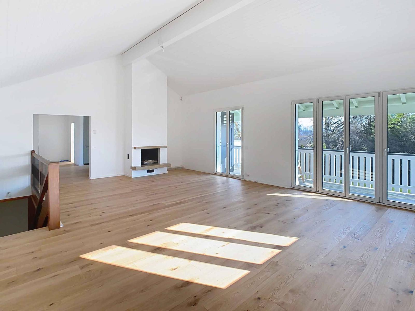 Villa individuelle entièrement rénovée avec piscine