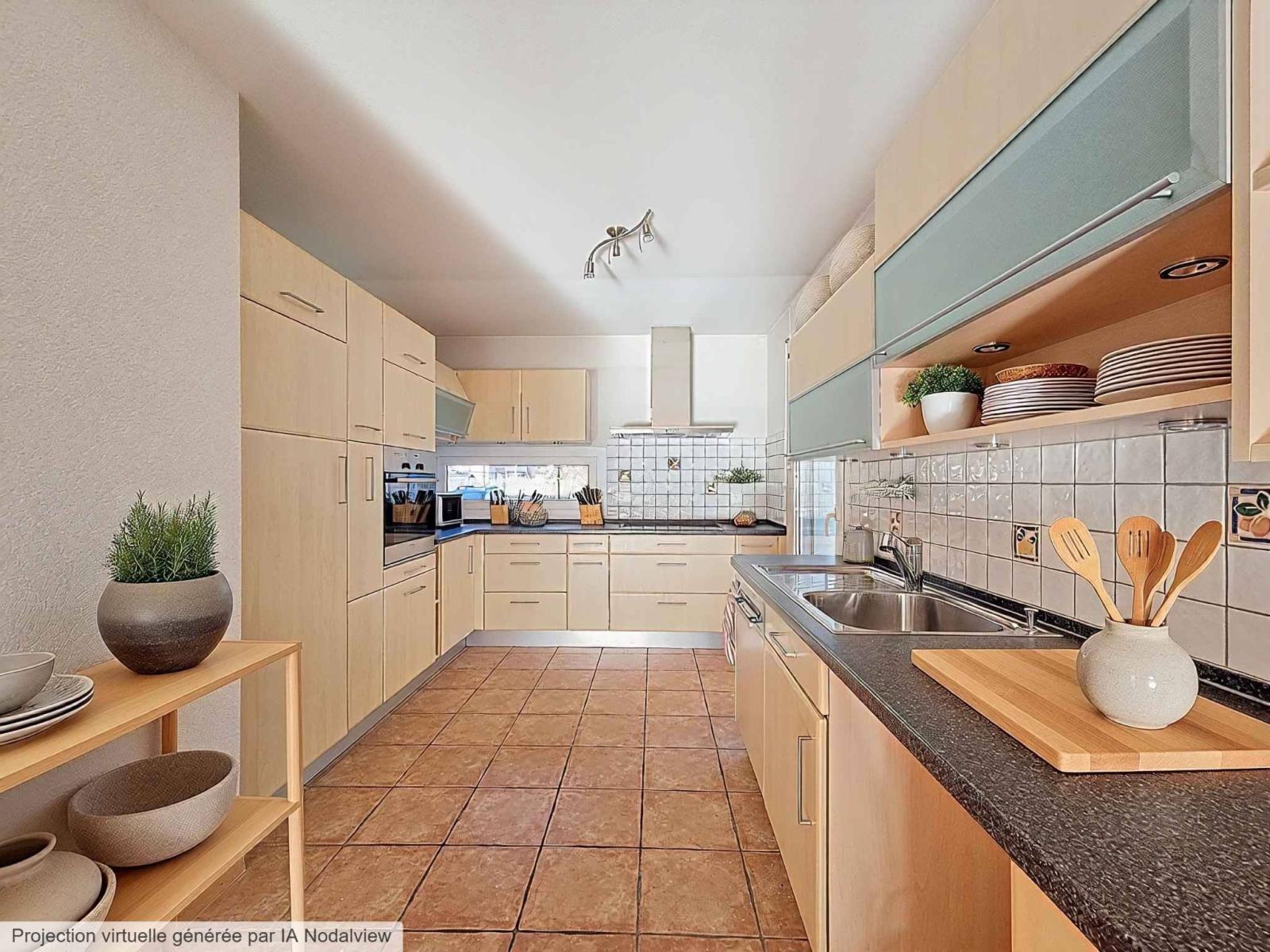 Élégant appartement aux volumes généreux avec jardin privatif