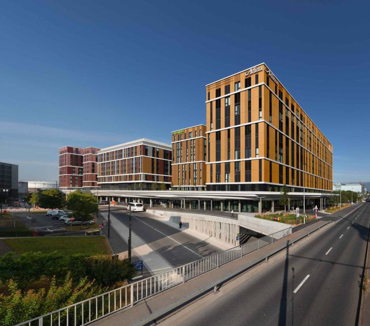 Surface de bureaux à louer au Quartier de l'Etang