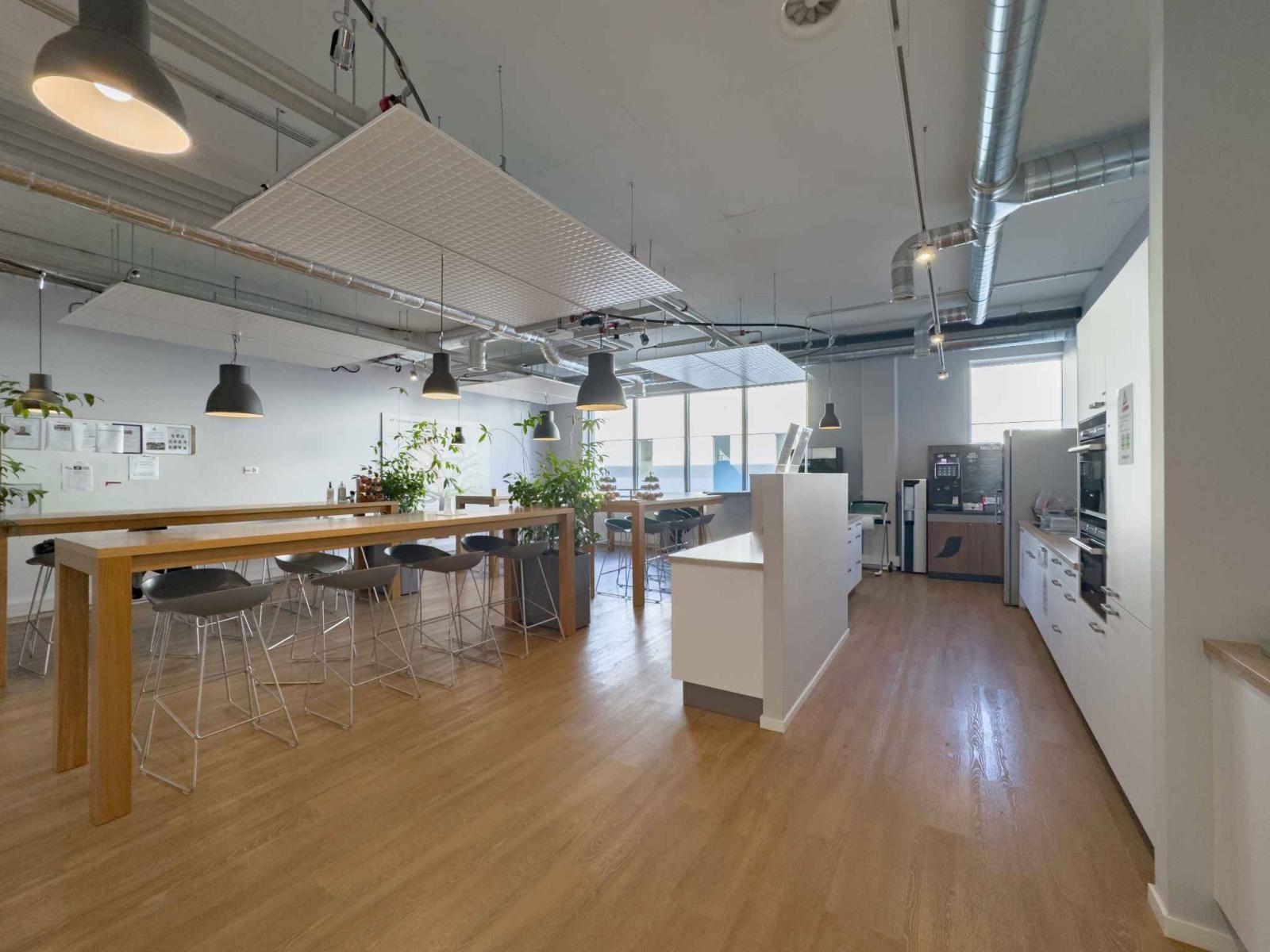 Atelier et bureaux aménagés de 150 m² – Meyrin