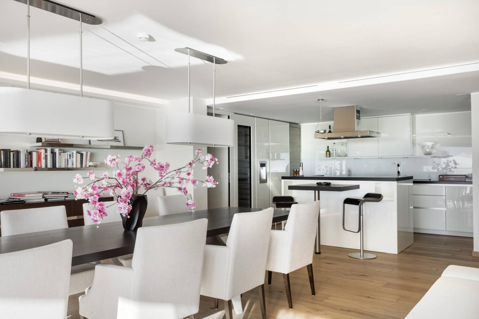 Somptueux appartement de 6.5 pièces avec une vue saisissante sur le lac