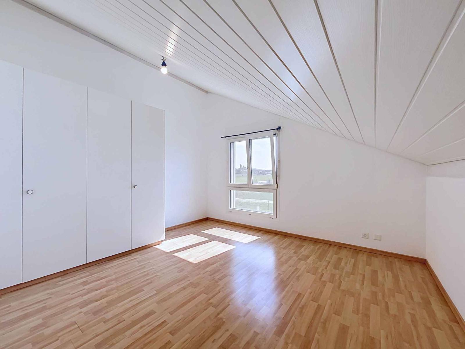 Maison familiale au calme avec vue dégagée sur la campagne
