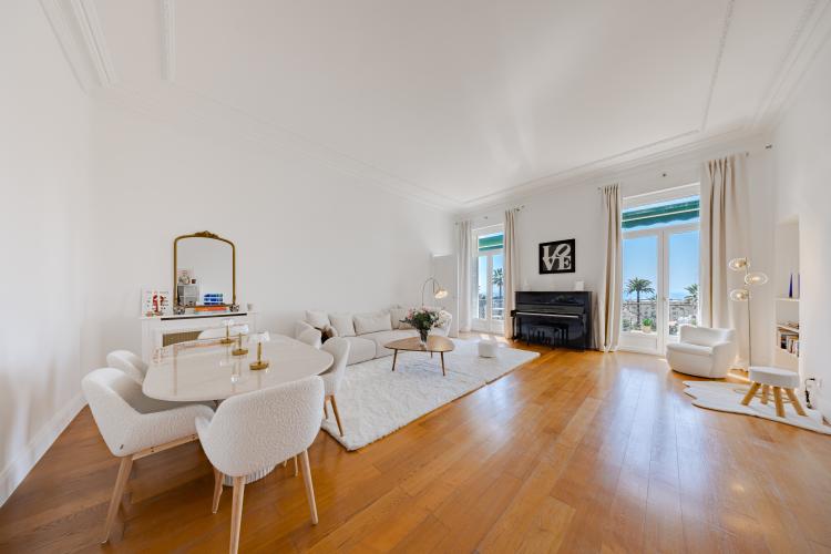 SUPERBE 4 PIÈCES – RÉSIDENCE EMBLÉMATIQUE AVEC PISCINE & TENNIS