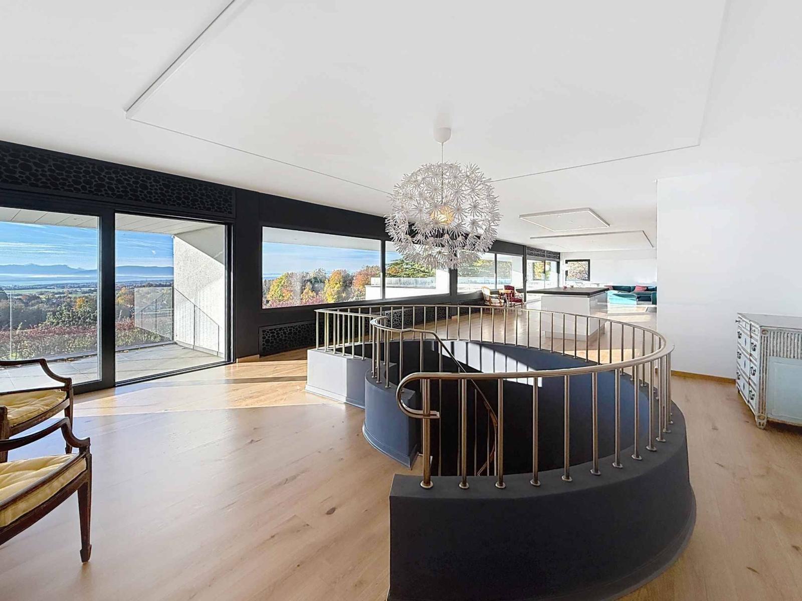 Somptueuse vue imprenable sur les Alpes et le jet d'eau de Genève