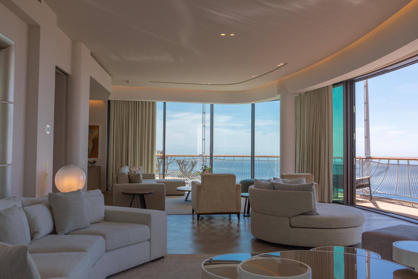 Duplex 6-pièces meublé dans la plus prestigieuse résidence de Monaco, le One Monte-Carlo
