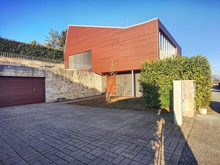 Villa d'architecte 7,5 pièces, vue sur lac et montagne