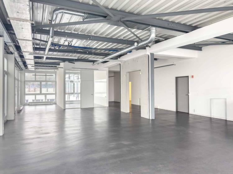 Bureau lumineux de 174m² à Carouge