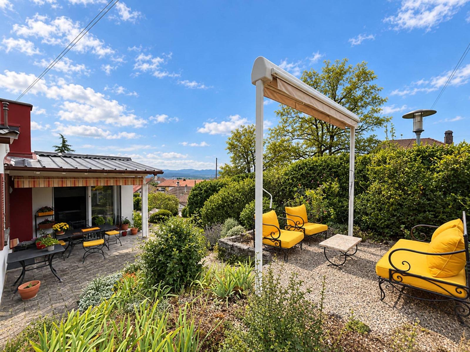 Villa individuelle avec un beau jardin à La Sarraz