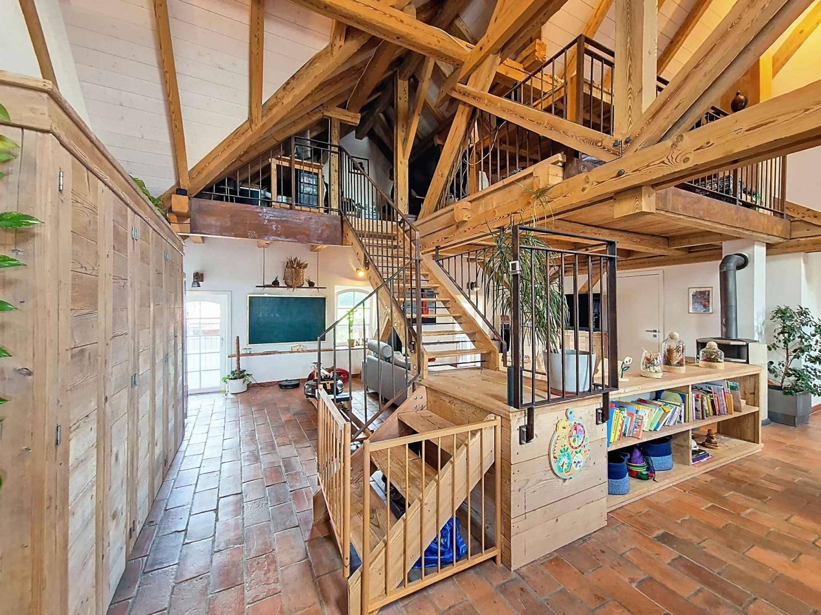 Duplex de 5.5 pièces en attique proche de Romont