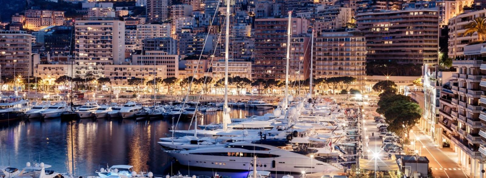 Bureau Meublé sur le port de Monaco