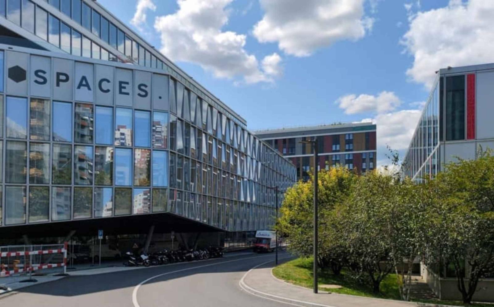 Bureaux flexibles du Quartier de l'Étang