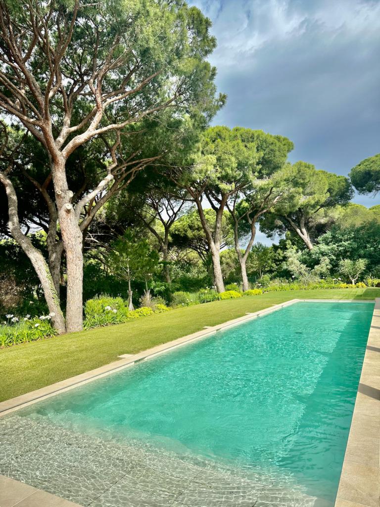 Villa dans les parc de Saint Tropez - Location Saisonnière