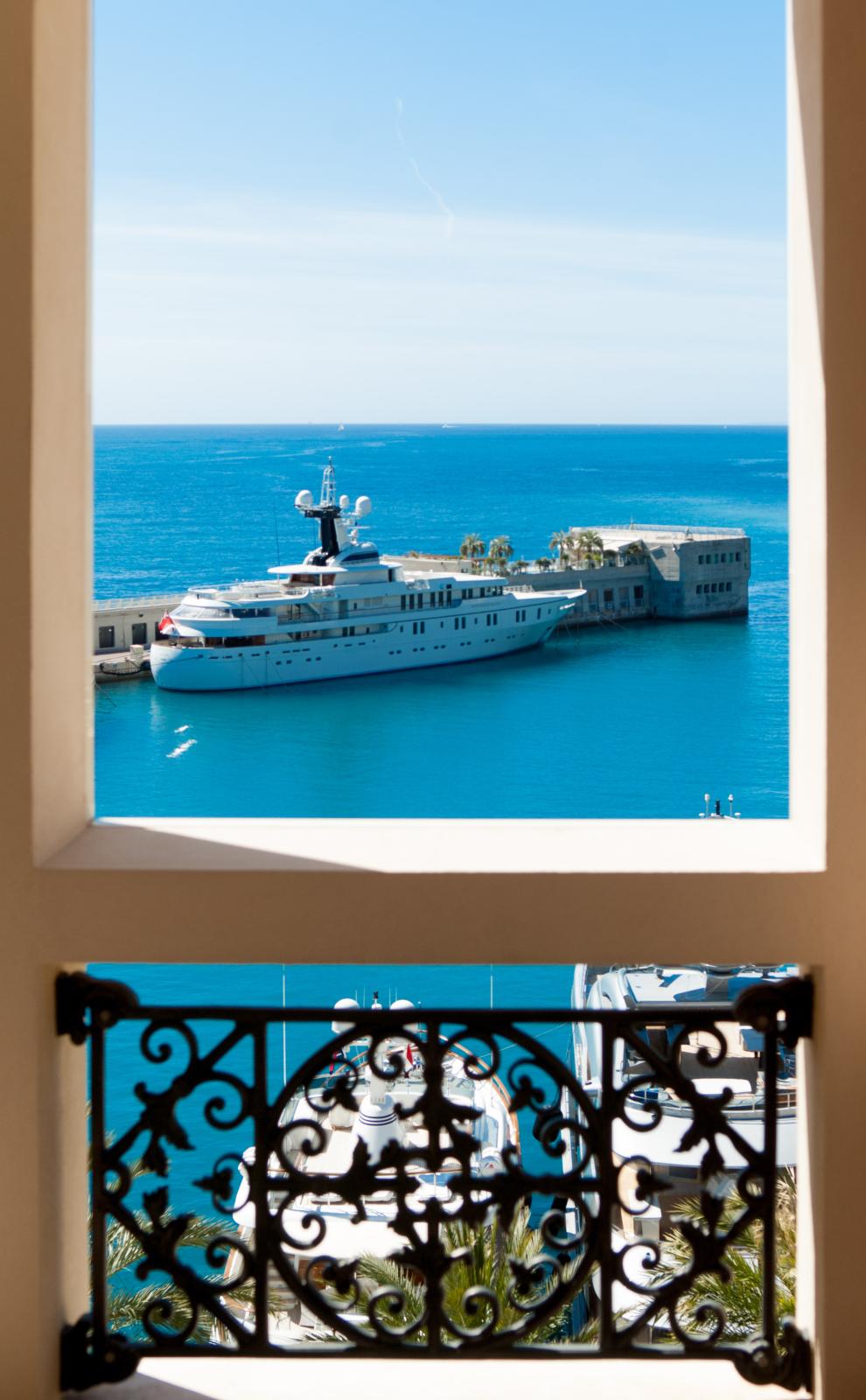 Appartement d’exception occupant un étage entier avec vue mer panoramique