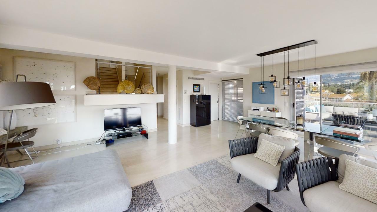 MAGNIFIQUE VILLA