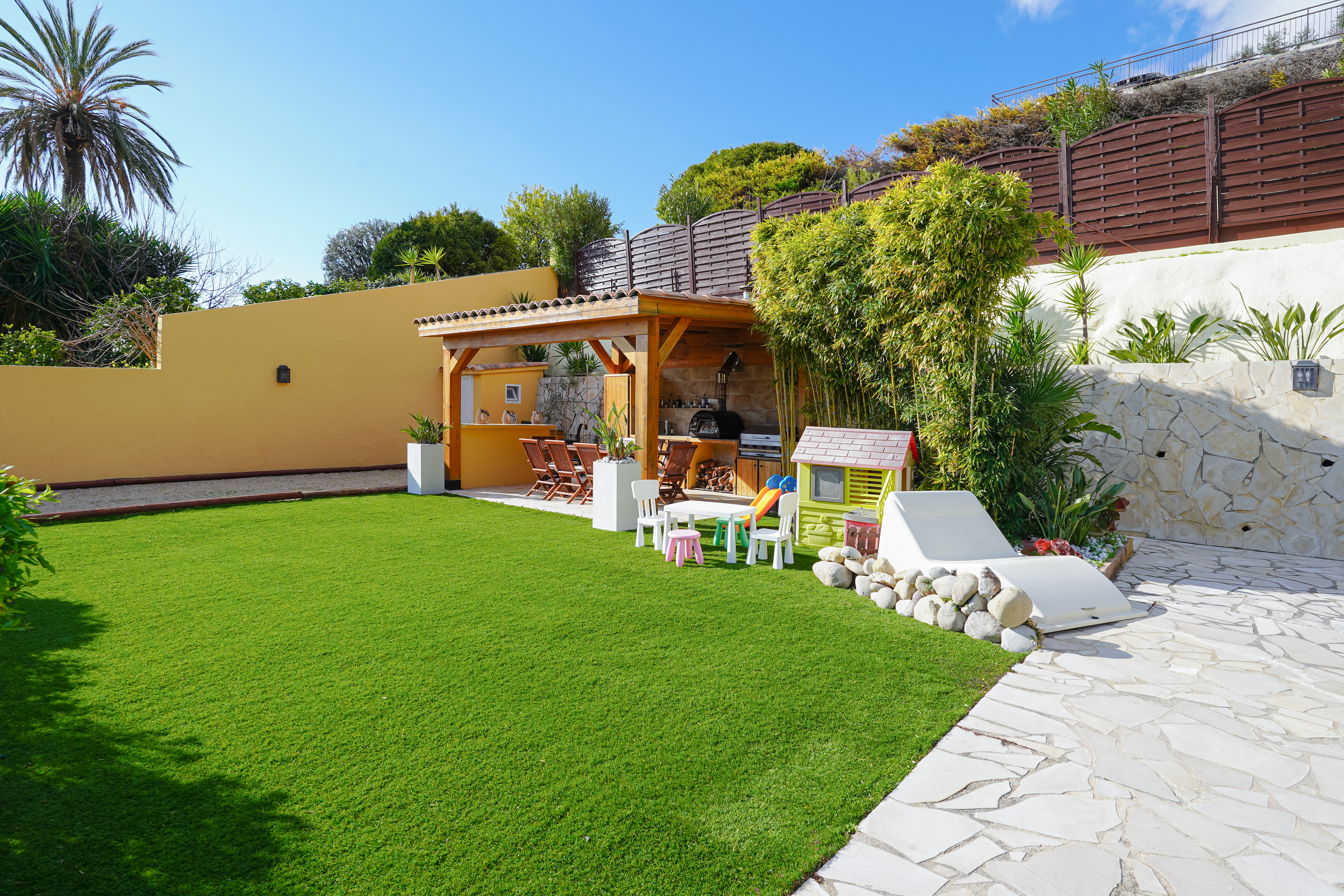 trGRH_cuisine-exte-rieure-2-saint-laurent-d-eze-valeri-agency-by-jm-barei-1772527918.jpg