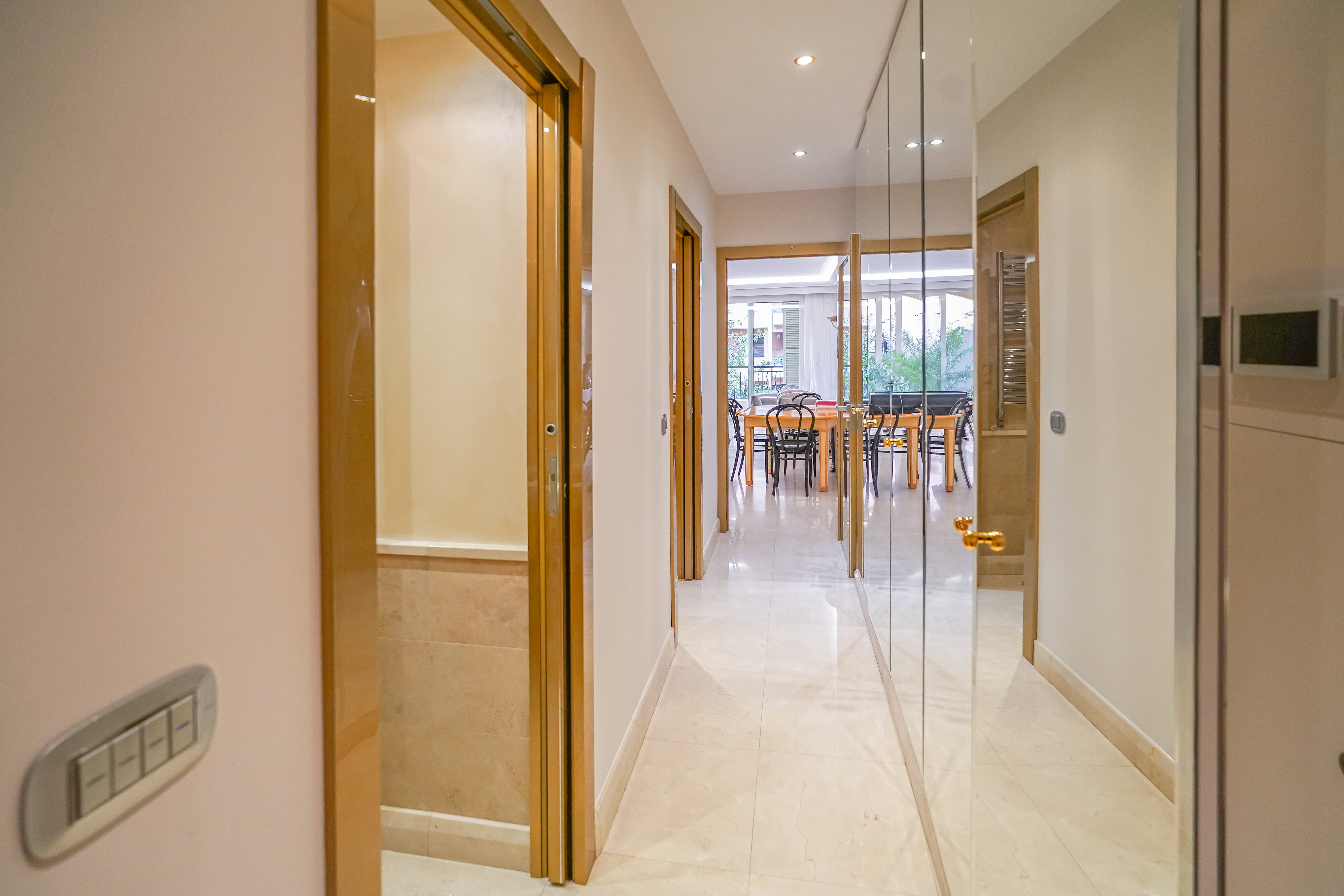 TsKwB_entre-e-barnes-valeri-agency-monaco-1775828876.jpg