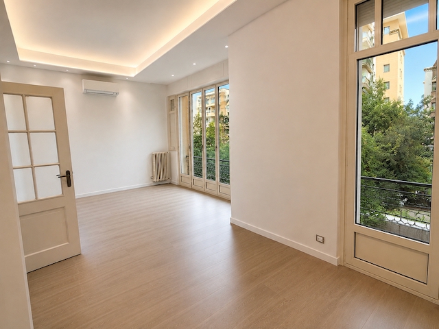 TSUtY_salon-1785860353.jpg