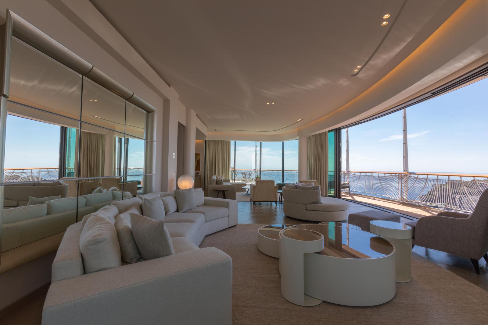 Duplex 6-pièces meublé dans la plus prestigieuse résidence de Monaco, le One Monte-Carlo