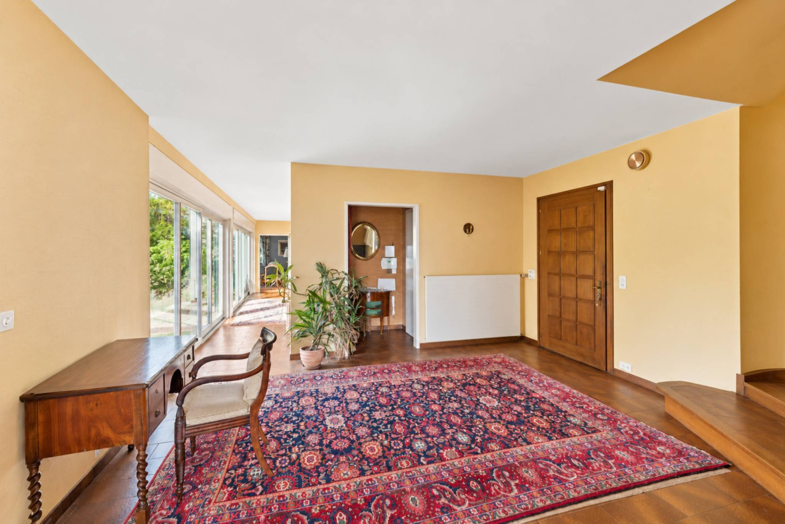 Villa individuelle sur une vaste parcelle de plus de 8'000 m²
