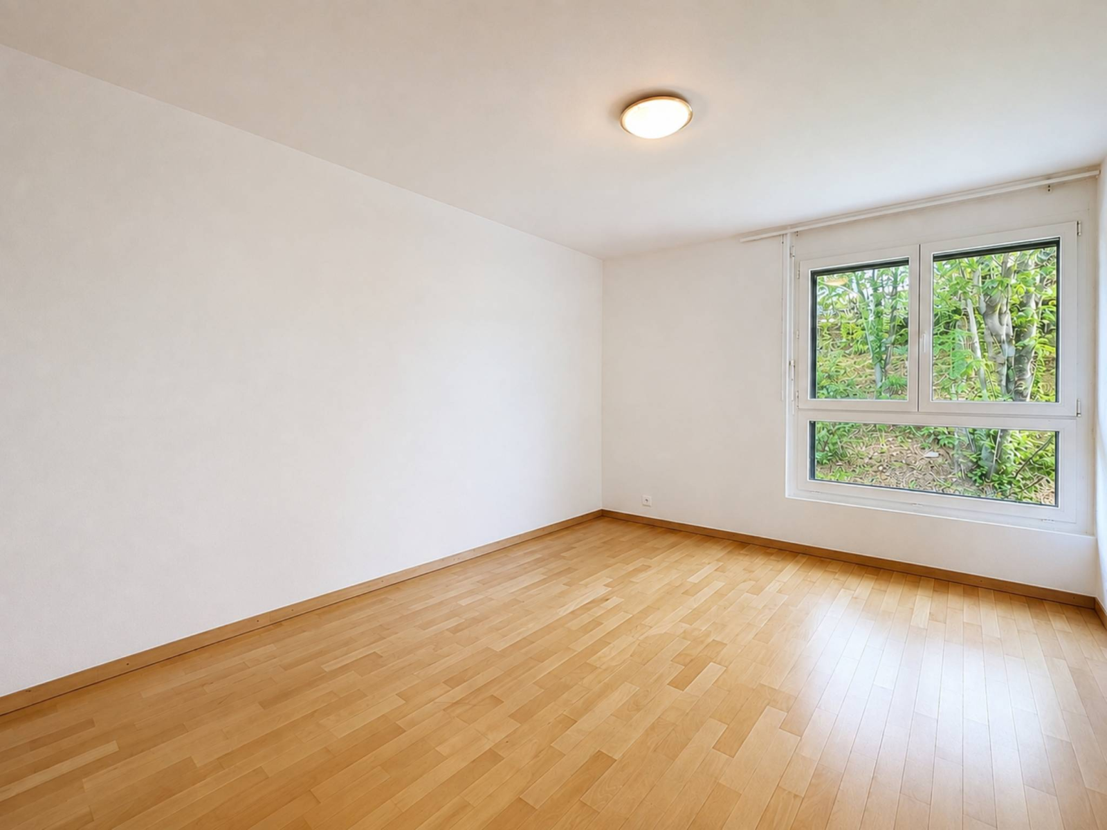 Spacieux Appartement de 4,5 pièces dans un environnement calme et verdoyant