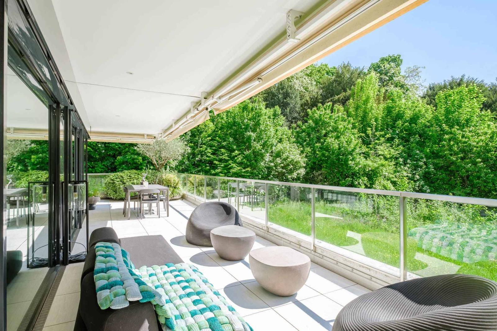 En exclusivité ! Superbe 5 pièces avec terrasse dans une résidence de haut standing