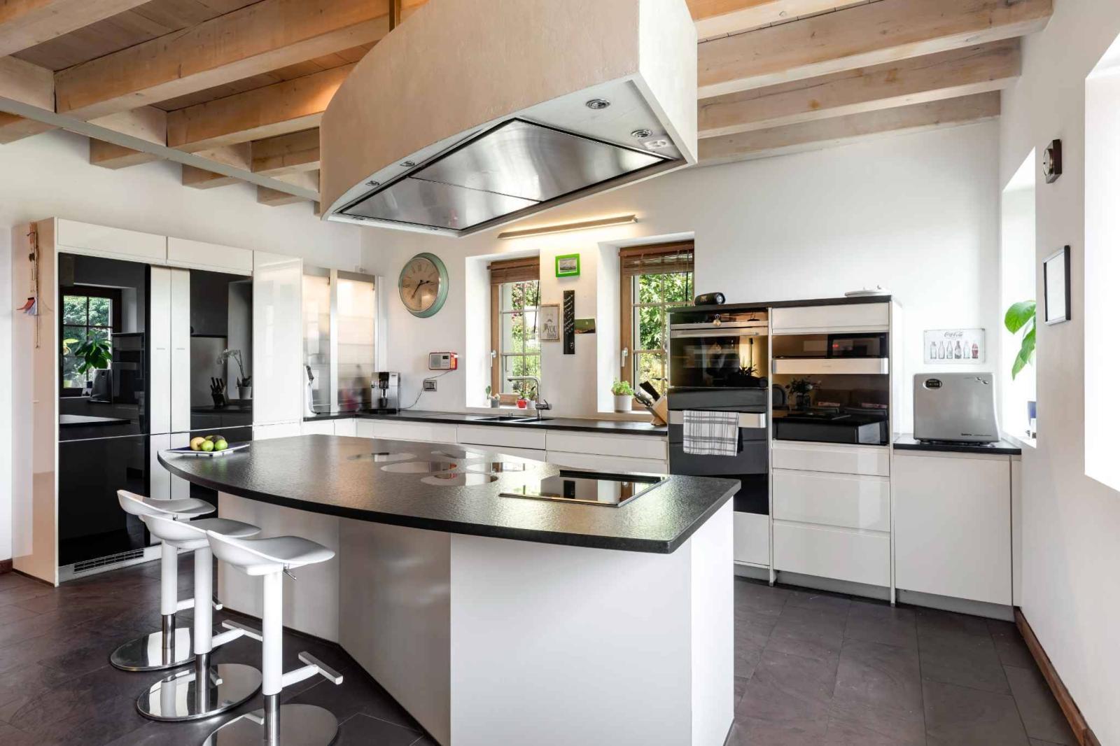 Propriété d'exception avec ascenseur, au cœur de Montreux!