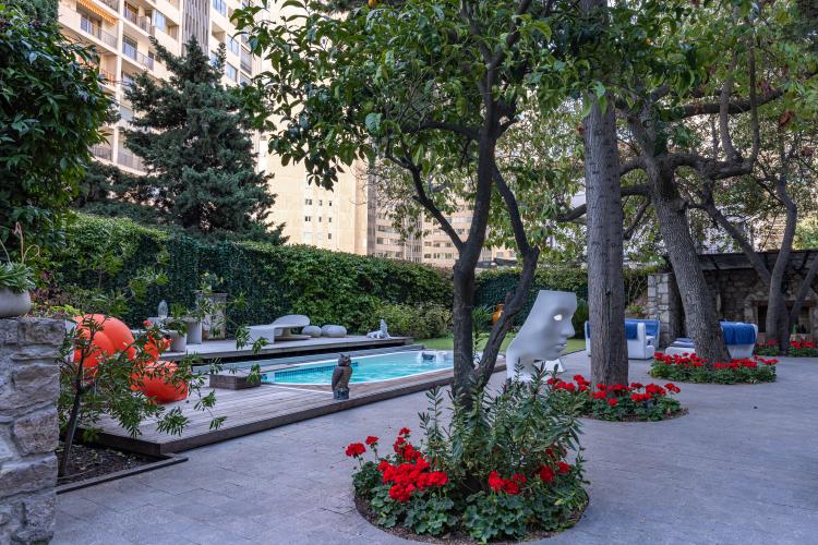 VILLA DANS MONACO - UNIQUE