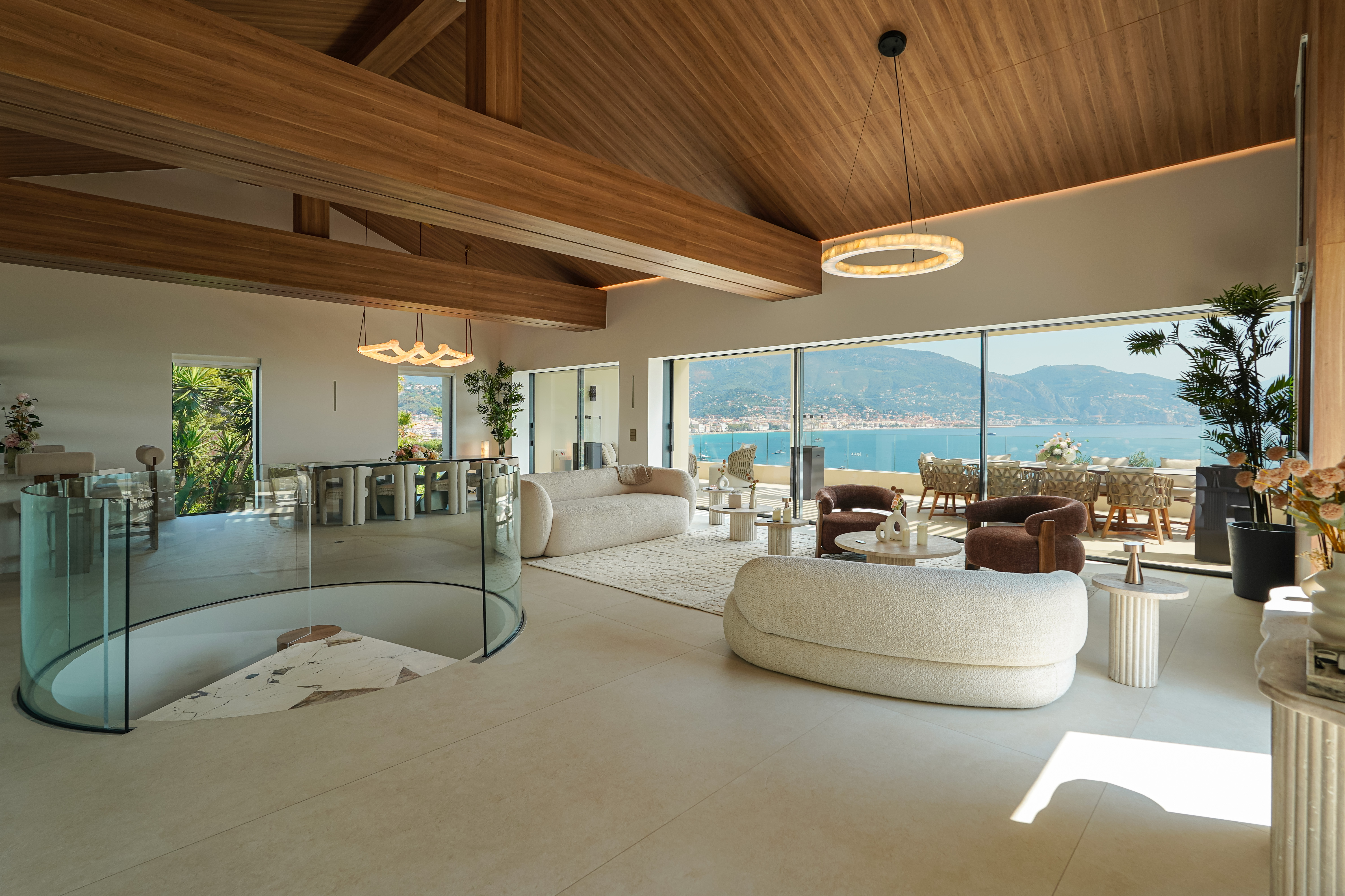 W3sAa_se-jour-villa-cap-martin-valeri-agency-by-jm-barei-1785495586.jpg