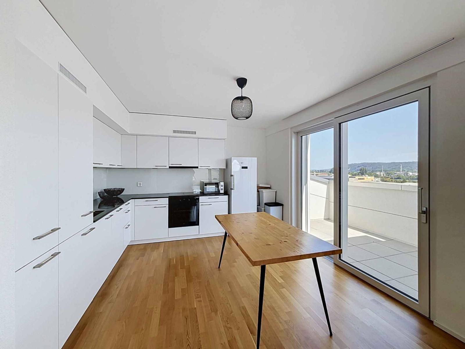 Appartement en attique de 4.5 pièces entre lumière et sérénité