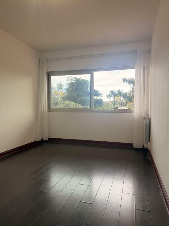 APPARTEMENT USAGE MIXTE