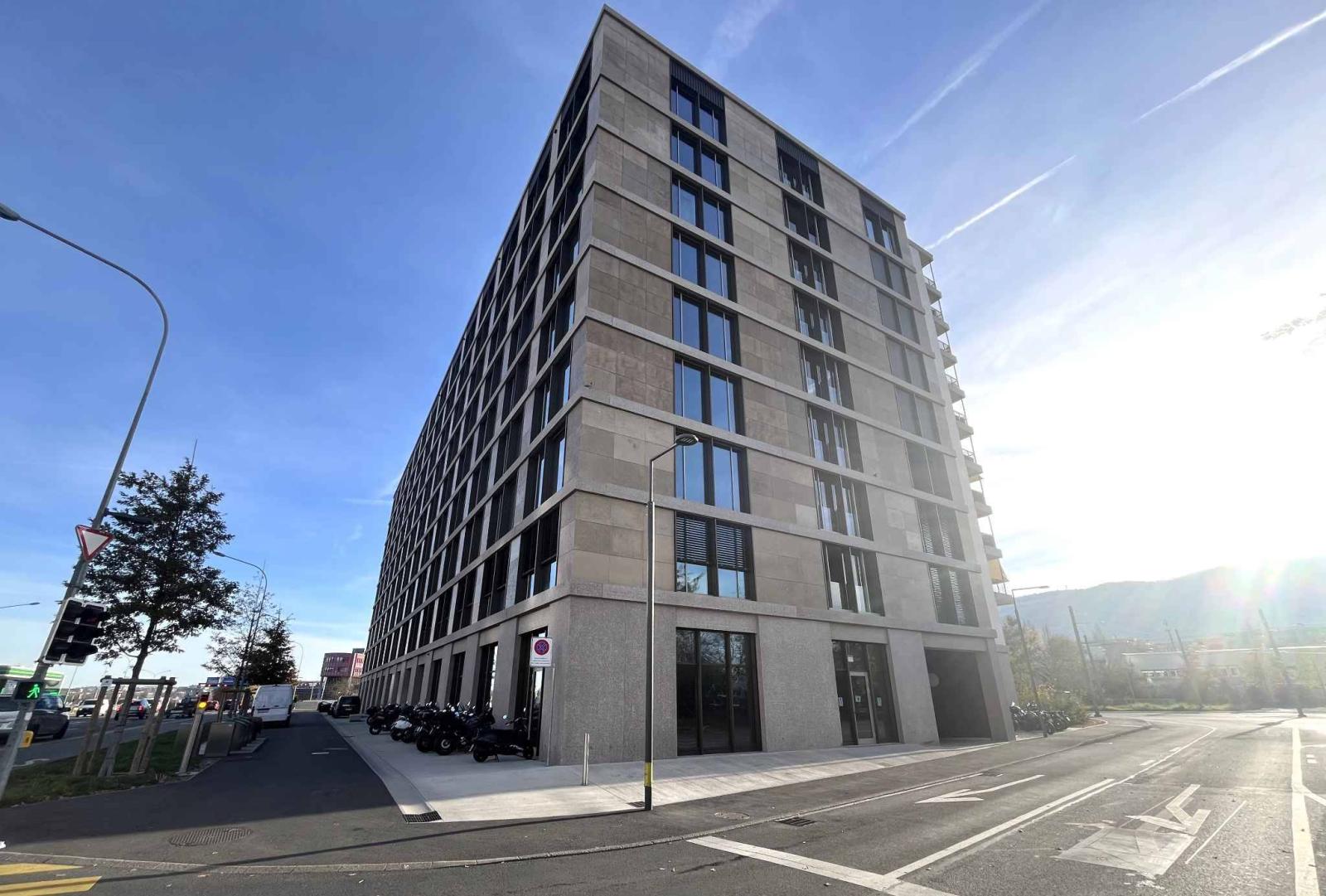 Bureaux modernes et lumineux – 620 m² Gare de Lancy Bachet