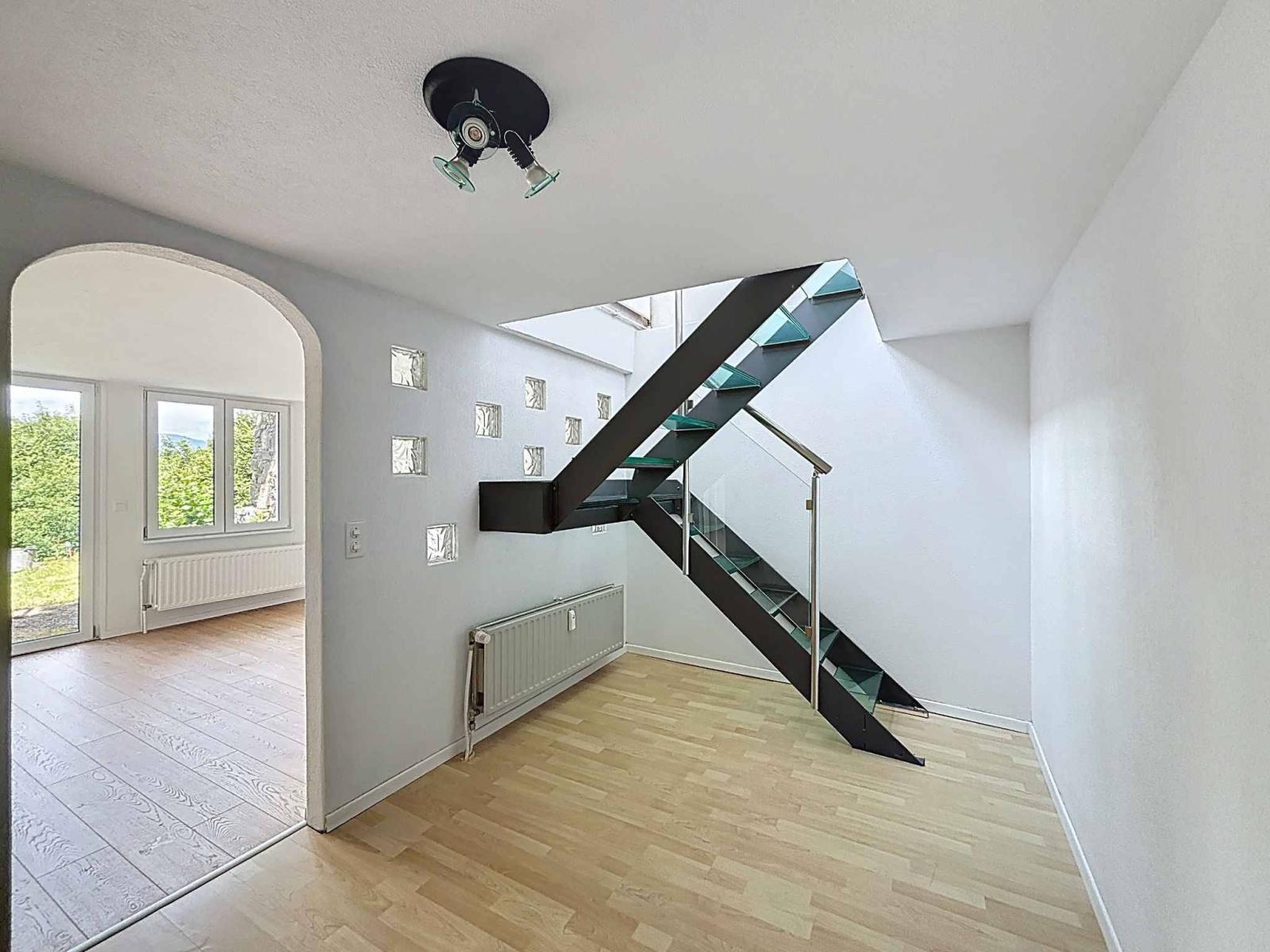 Triplex de 3.5 pièces avec terrasses et studio indépendant