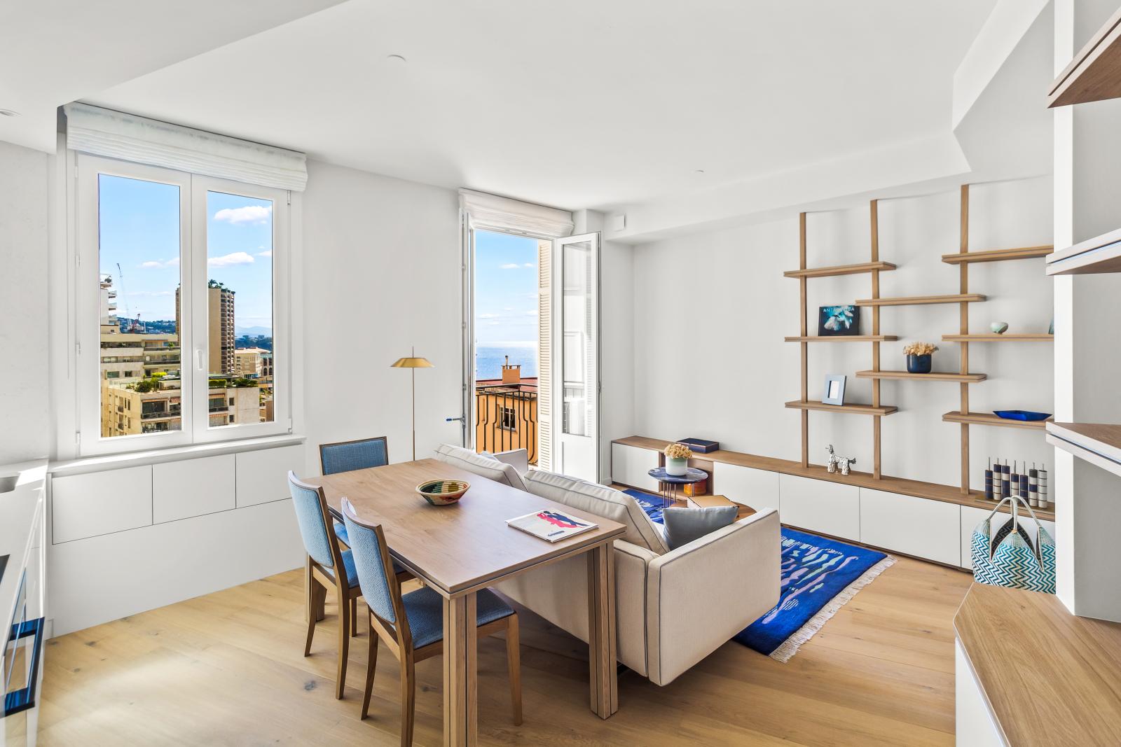Appartement rénové de deux pièces avec une vue jusqu’à la mer