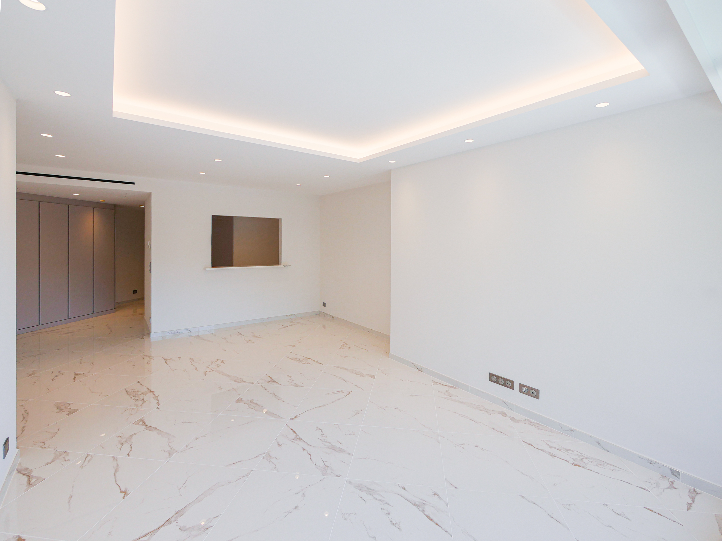 X1mGv_salon-angle-1-1687191487.jpg