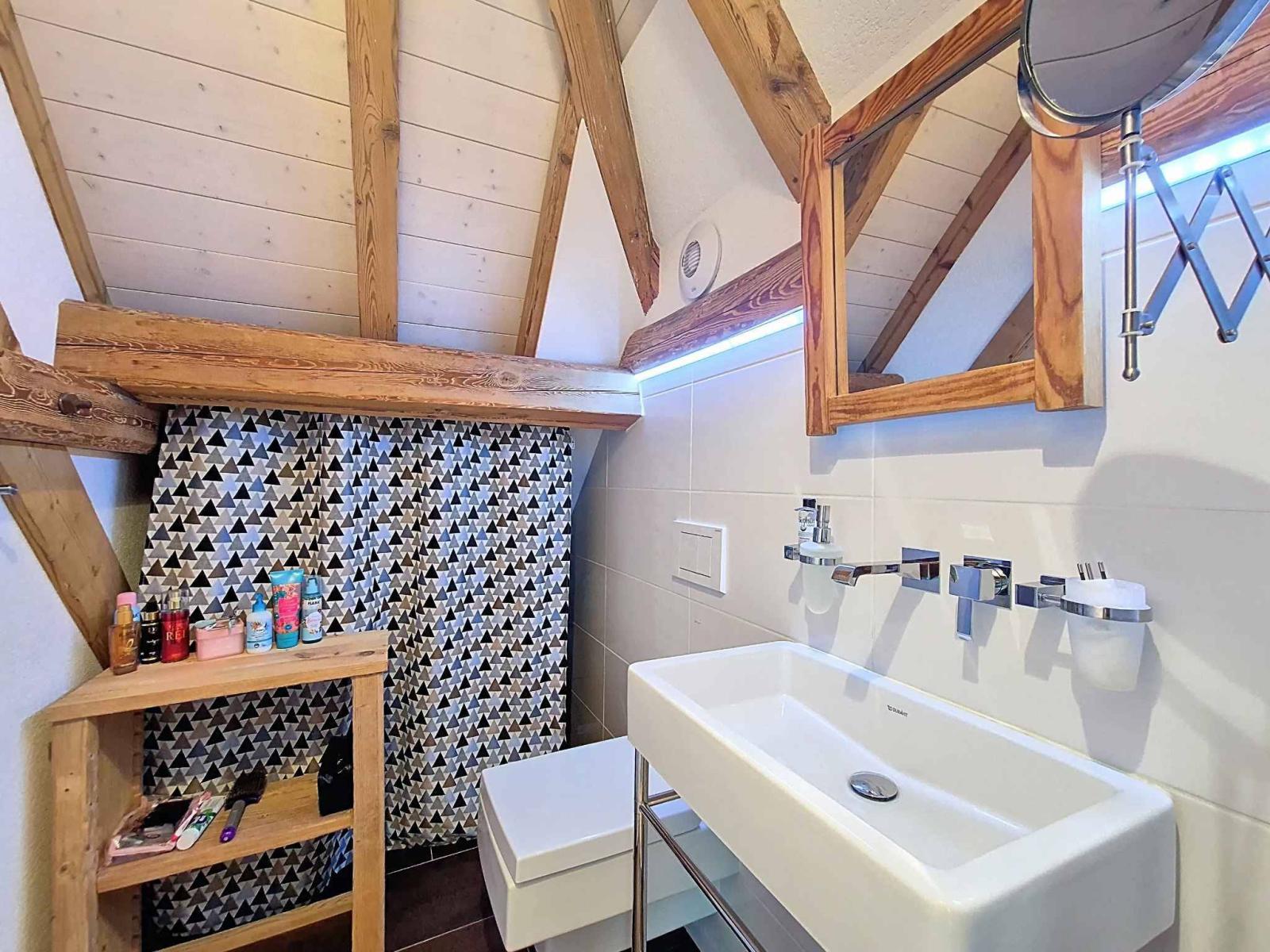 Duplex de 5.5 pièces en attique proche de Romont