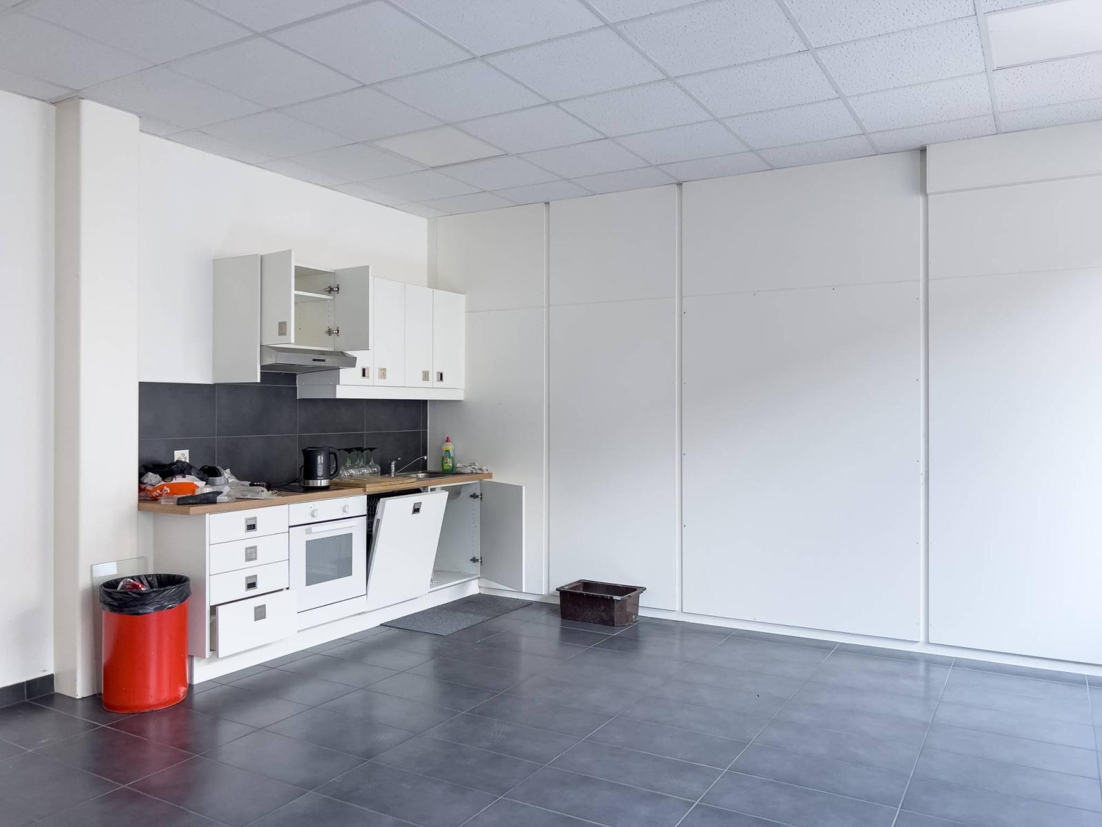 Bureaux, locaux administratifs de 400m2 à louer à Satigny
