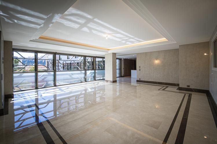 Magnifique trois pièces  dans Immeuble neuf !