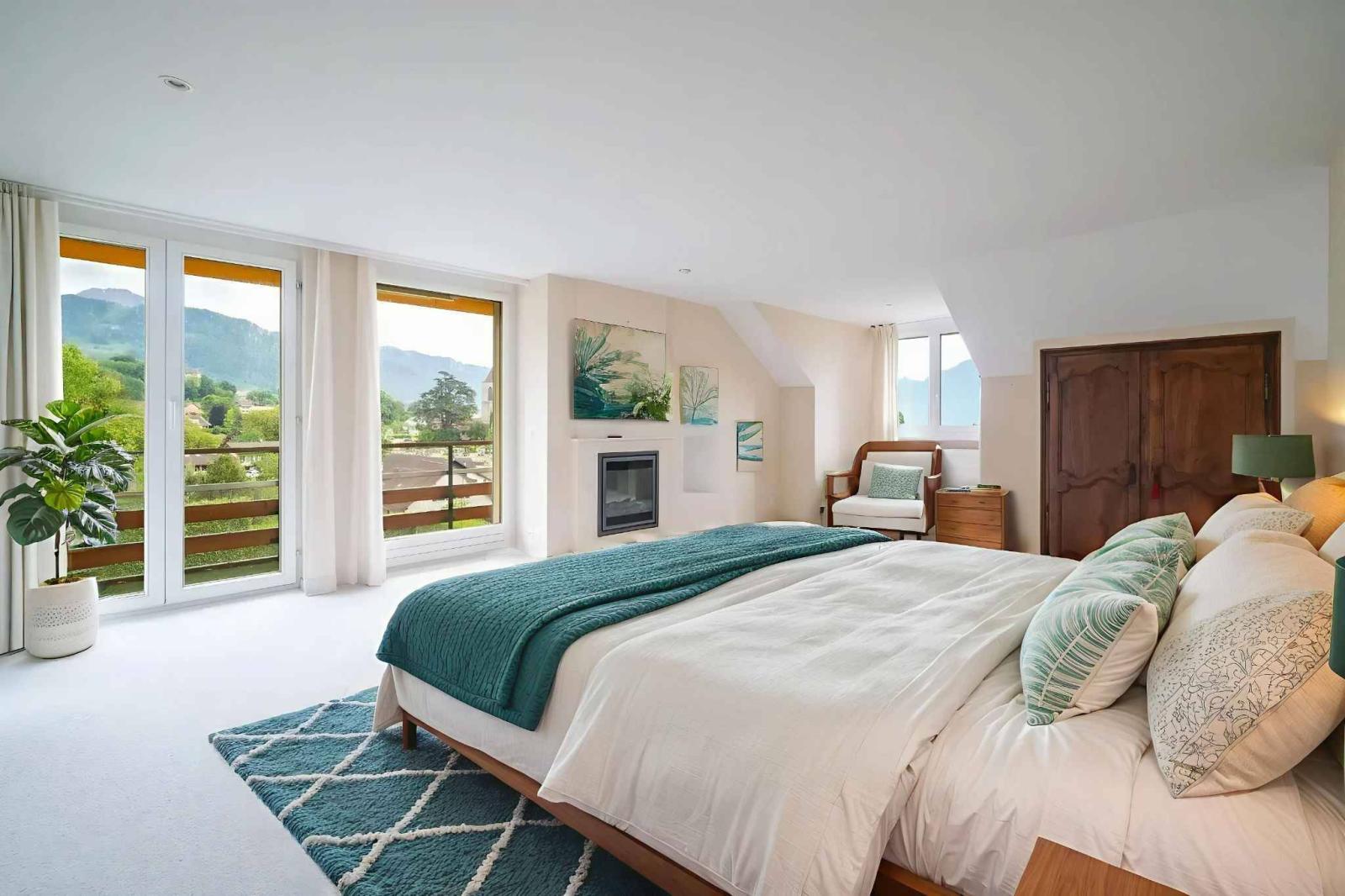 Villa familiale avec vue sur le lac, piscine intérieure et grand jardin