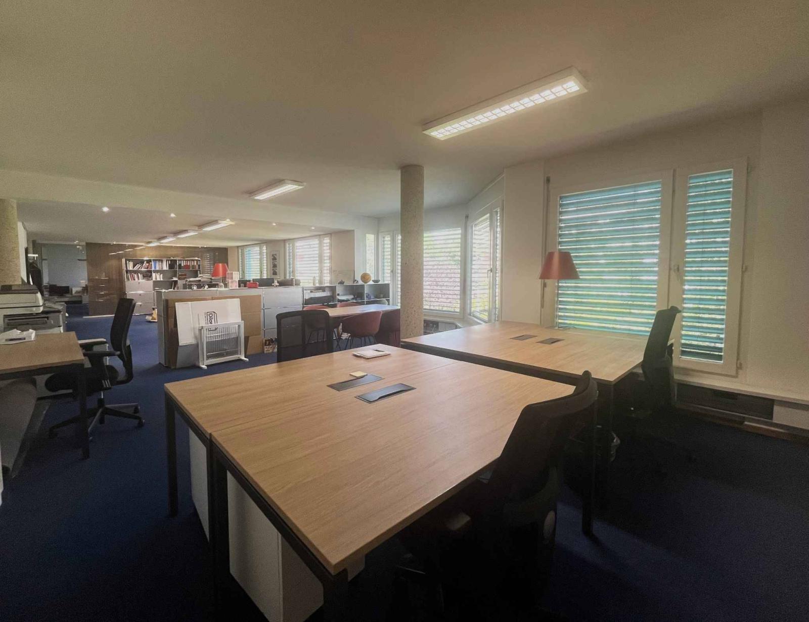 Bureaux administratifs meublés de 118 m² – Carouge